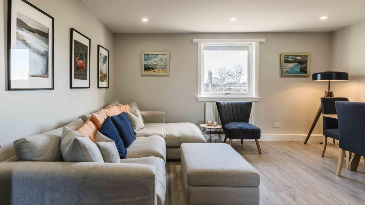 1 North Street, Elie - Housity