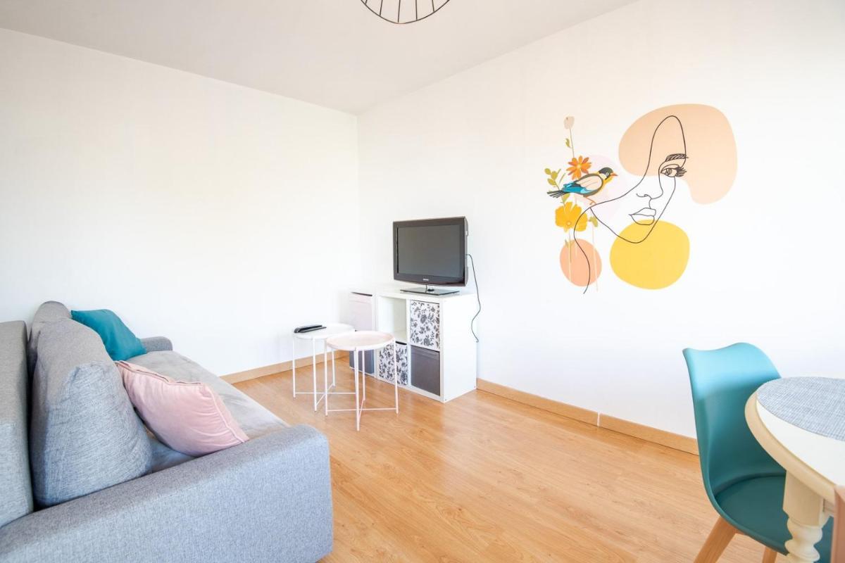 Pastel colors - Tours - Housity