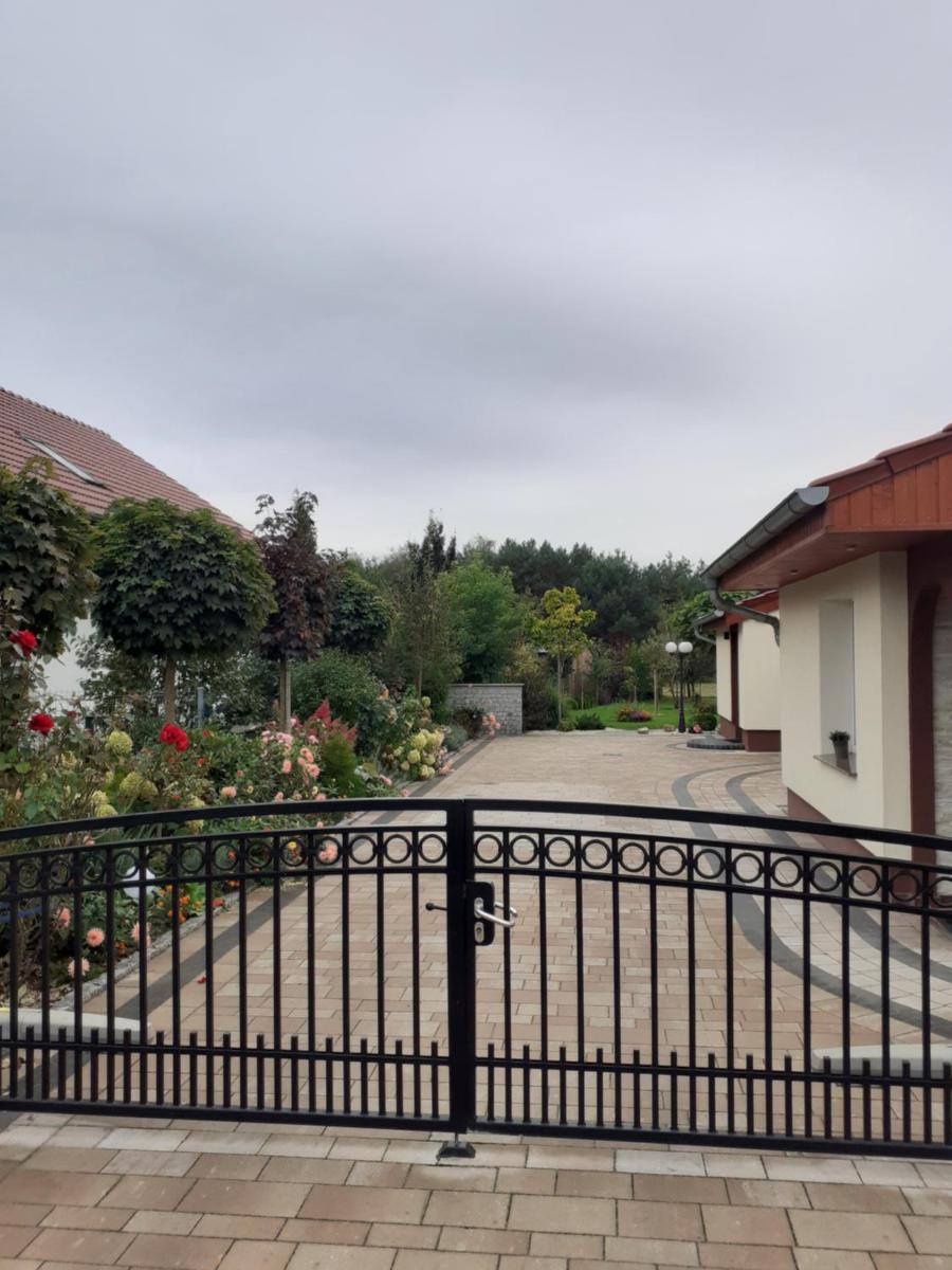 Noclegi Dobrzeń Wielki - Housity