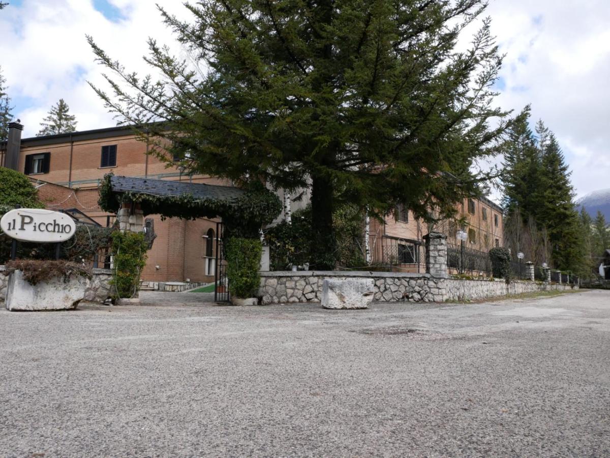 LH Albergo il Picchio - Housity