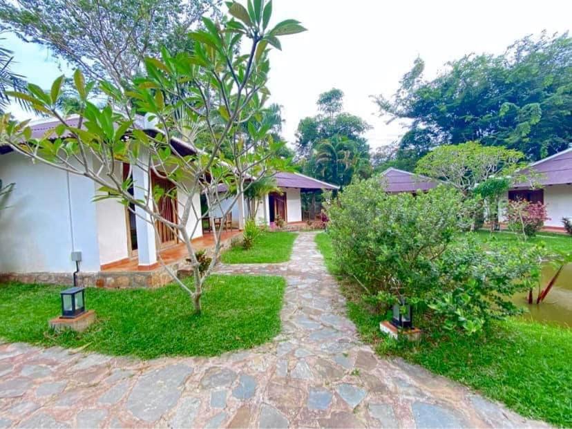 Kep UV Resort - Housity