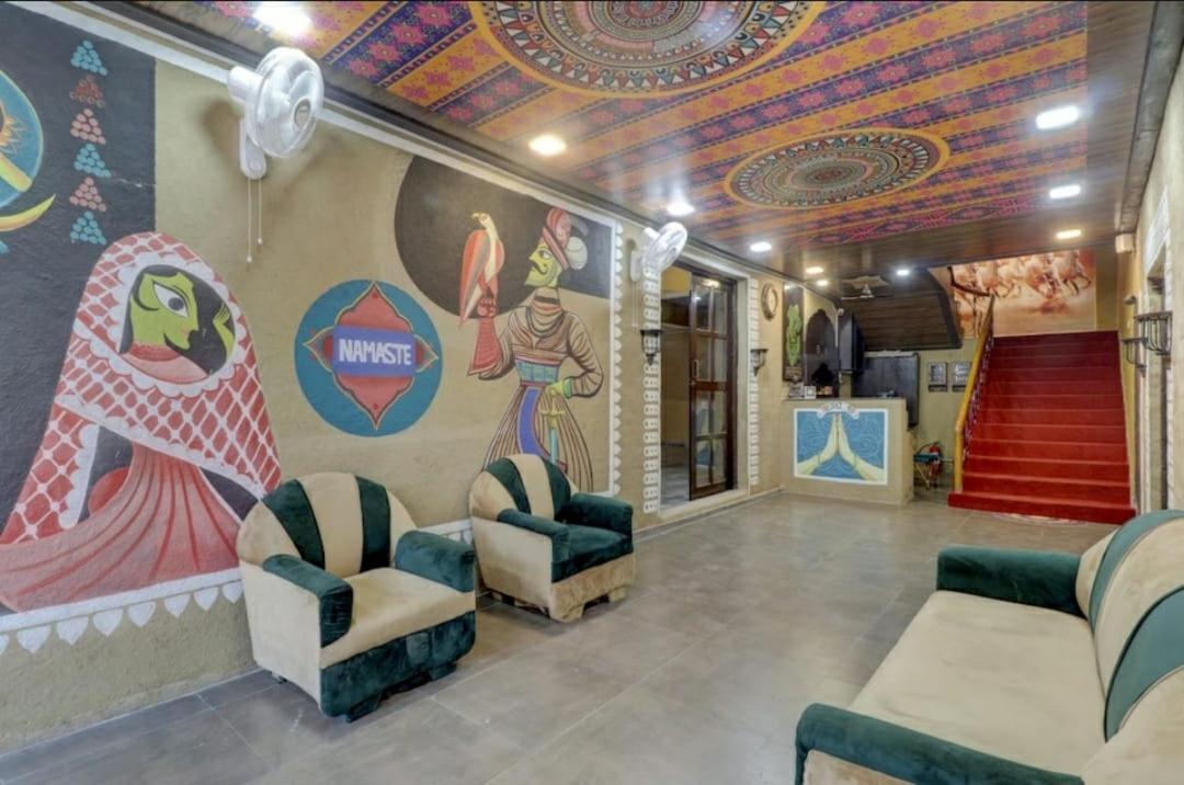 Hi hotel By Madras - Housity