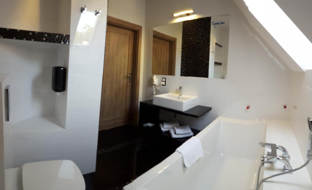 Laura Spa - Housity