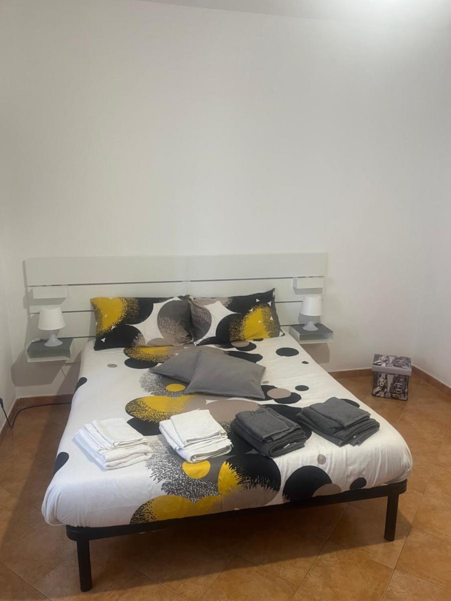 Apartment De Rosa - Housity