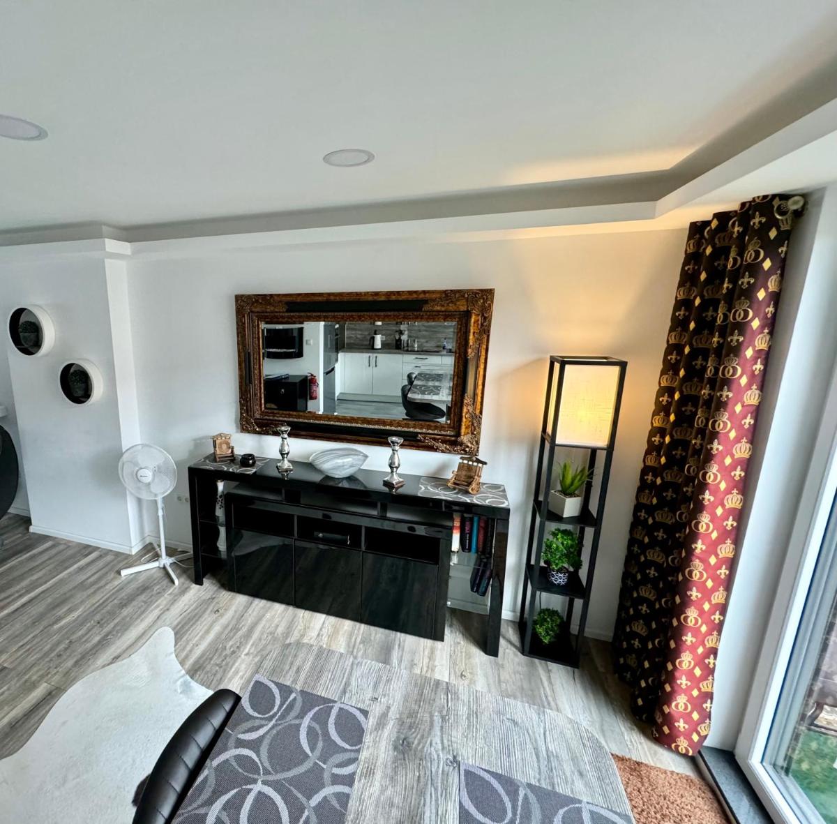 Zwei Zimmer Appartement - Hizvo