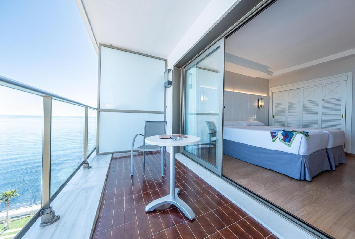 Cama o camas de una habitación en Estival Torrequebrada
