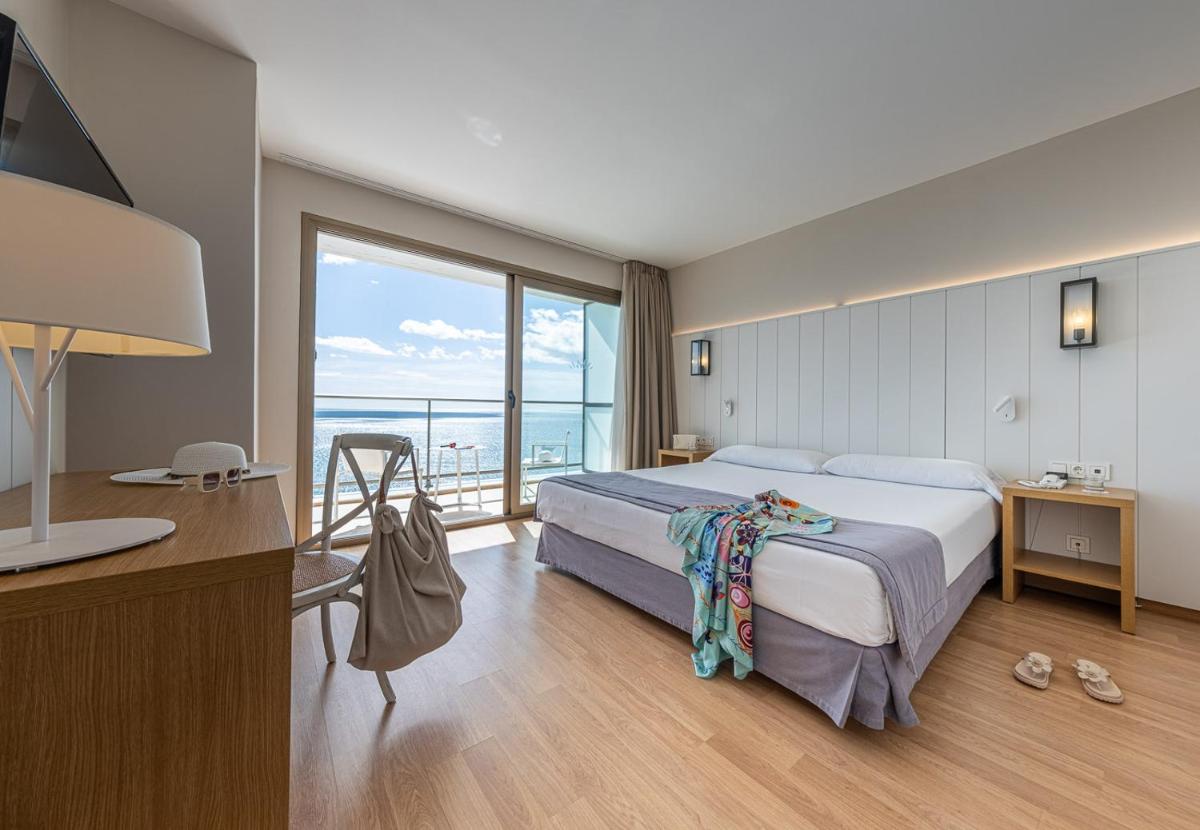 Cama o camas de una habitación en Estival Torrequebrada