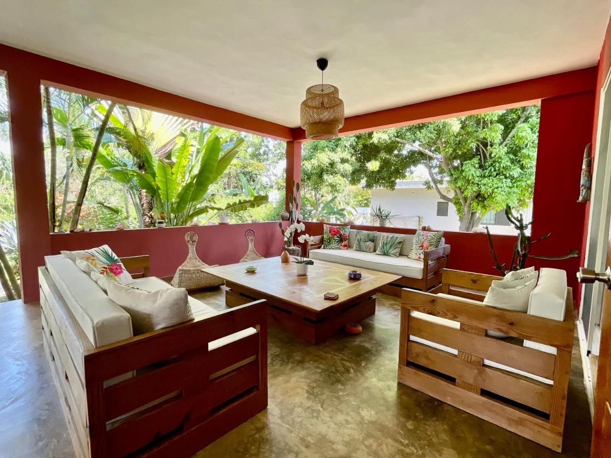 Casa Michou y Bigote - Housity