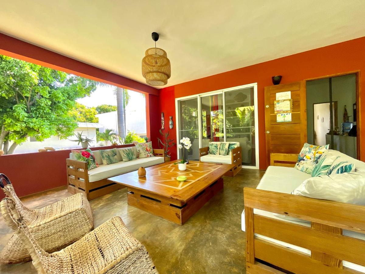 Casa Michou y Bigote - Housity