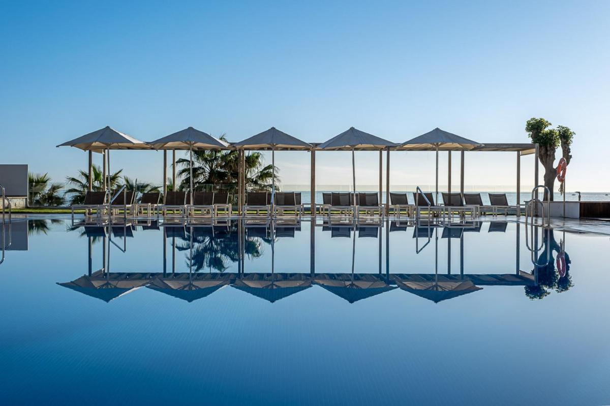 Piscina en o cerca de Estival Torrequebrada
