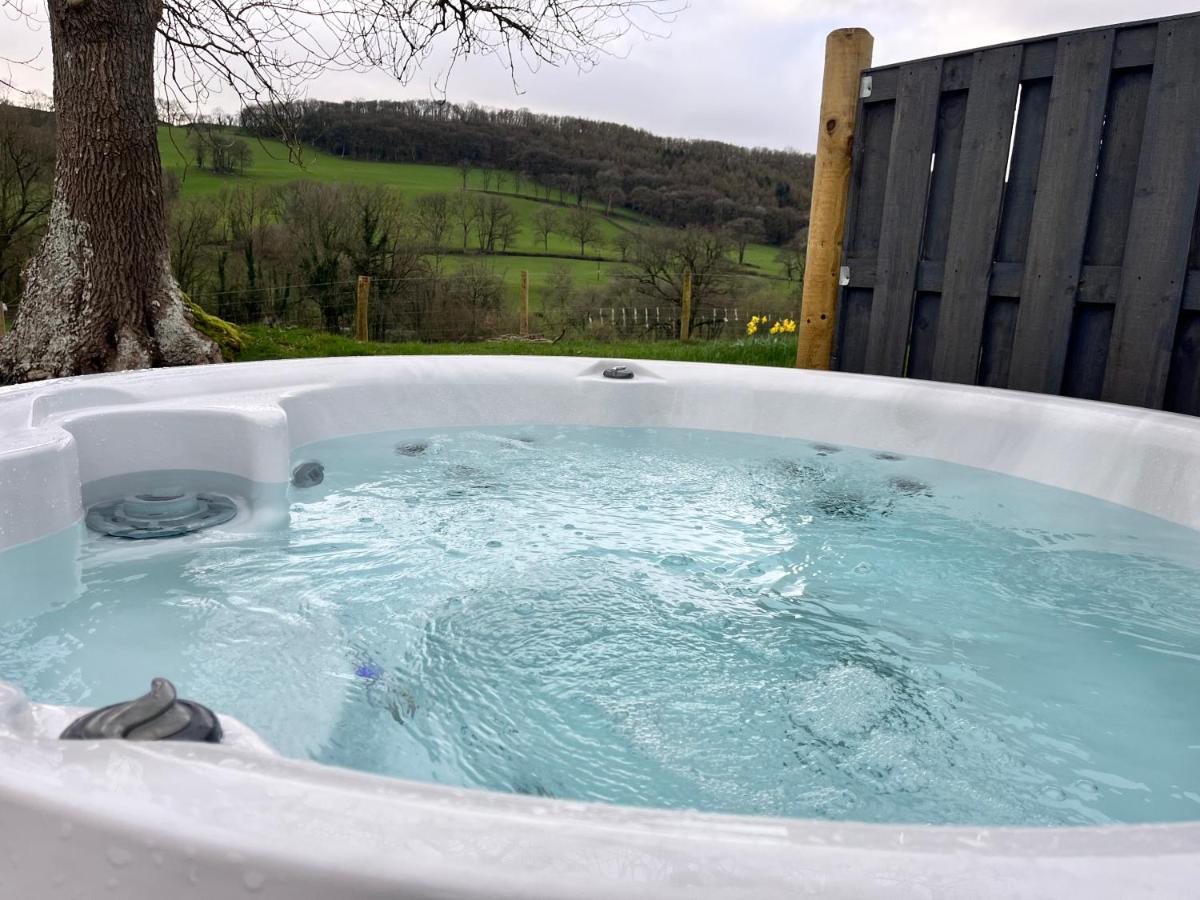 Oakies Farm Stays - Housity
