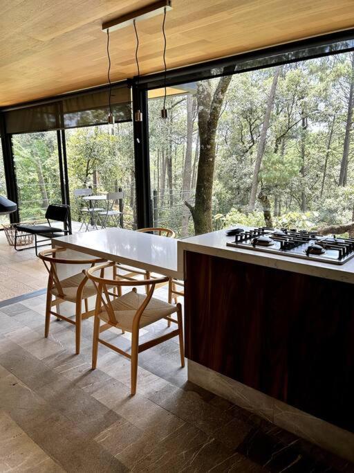 Cabaña Roble Boutique en Avándaro, Valle de Bravo - Housity
