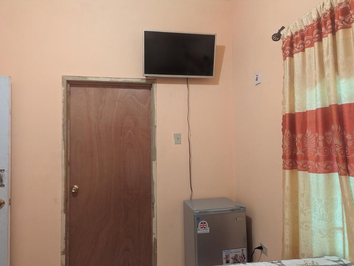 Guest Suite in Old Harbour - Housity