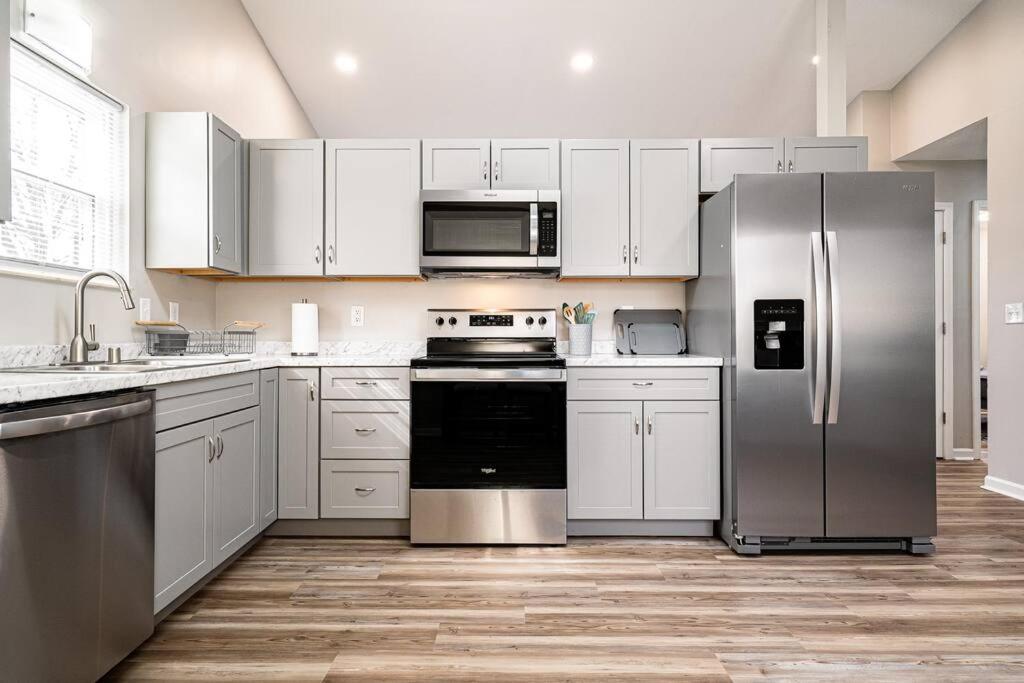 Essential Escape - Housity