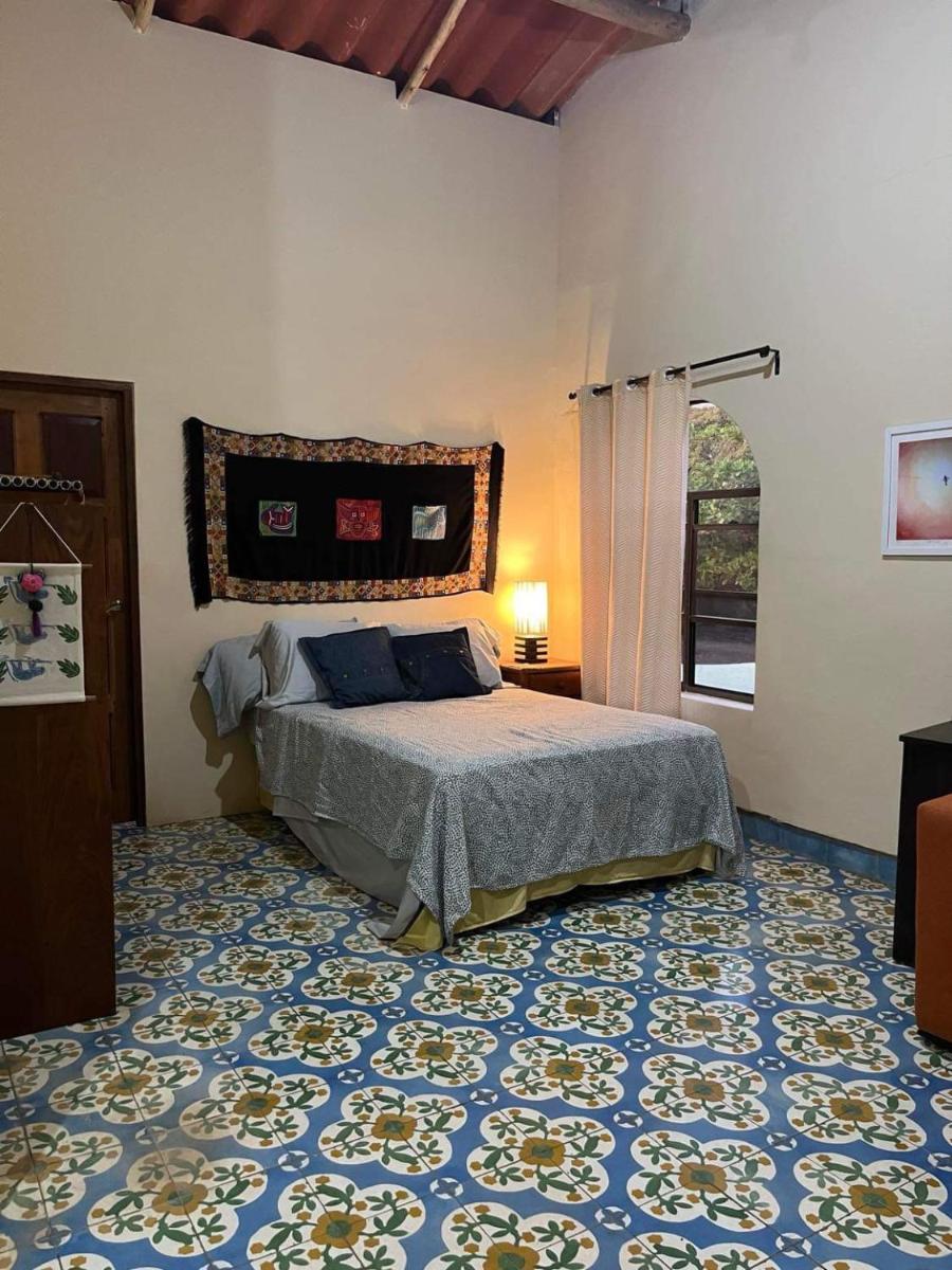 The Traveler Palm B and B - Housity
