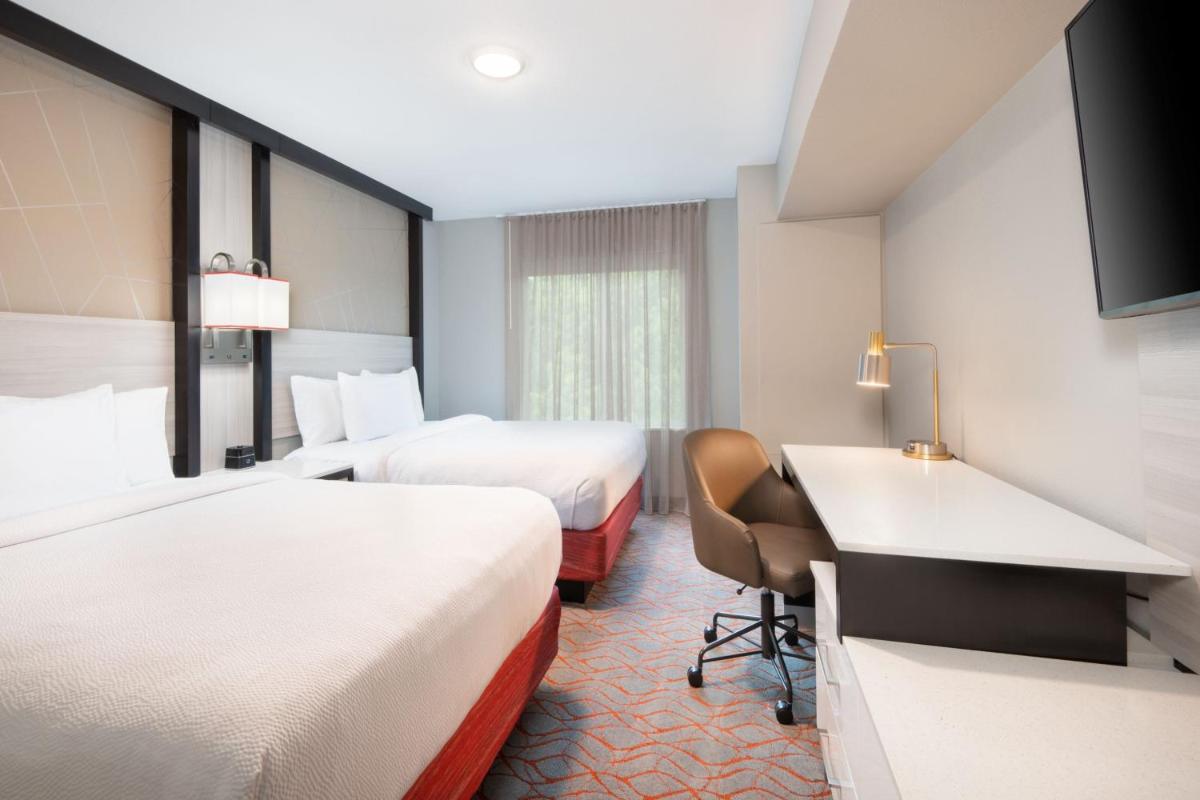 Springhill Suites by Marriott Conyers - Housity