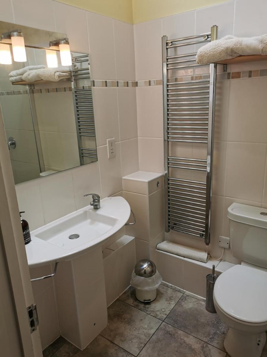 The Brownlow Stables - Housity