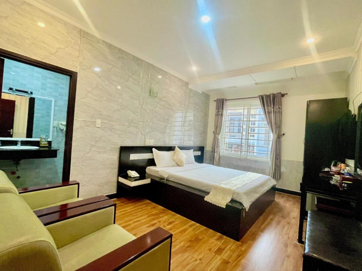 Linh Phuong 2 Hotel - Hizvo