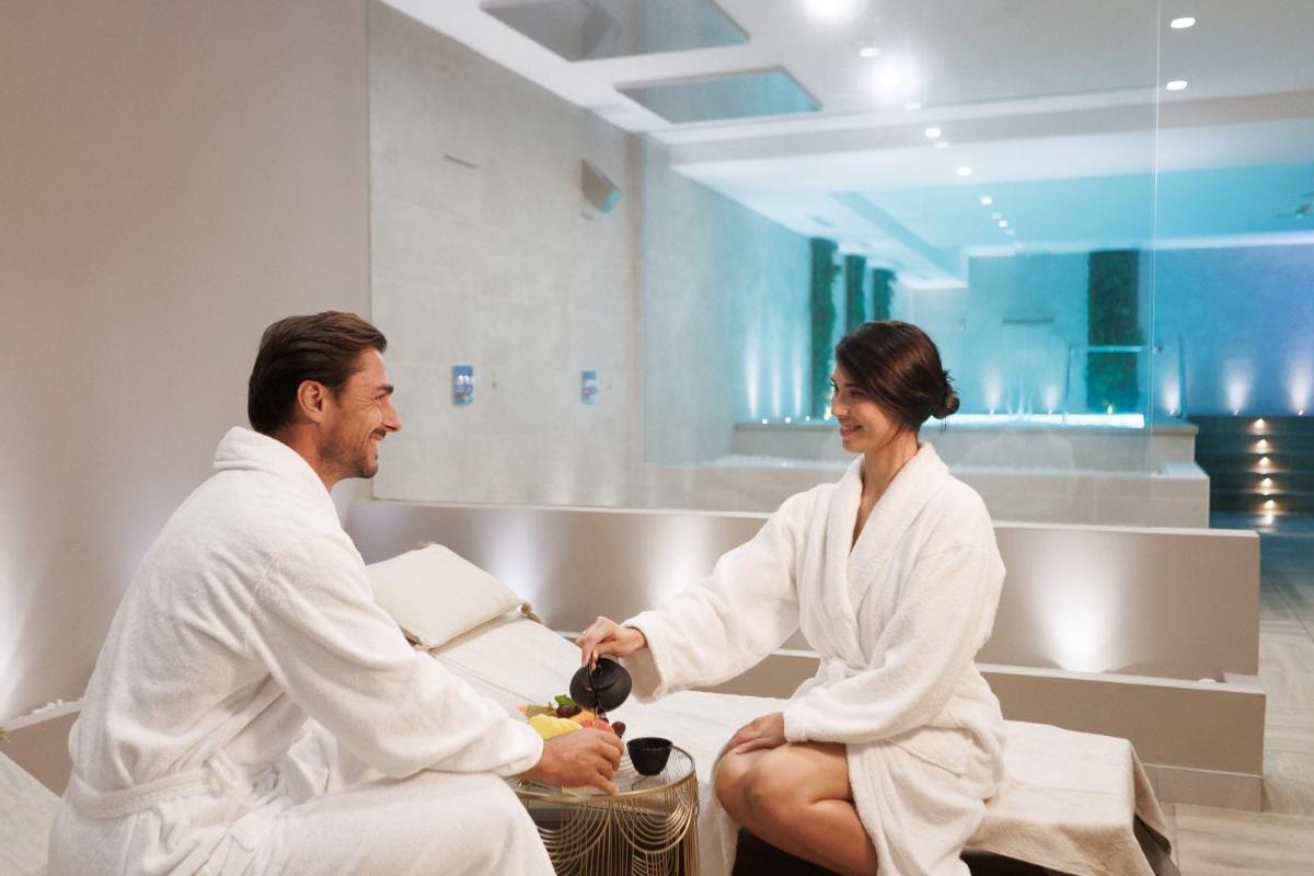 Clientes alojados en Alanda Marbella Hotel & Wellness