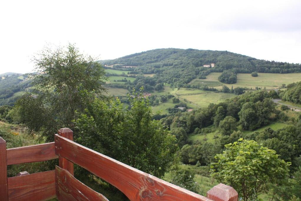 Gites Des Esselards - Housity