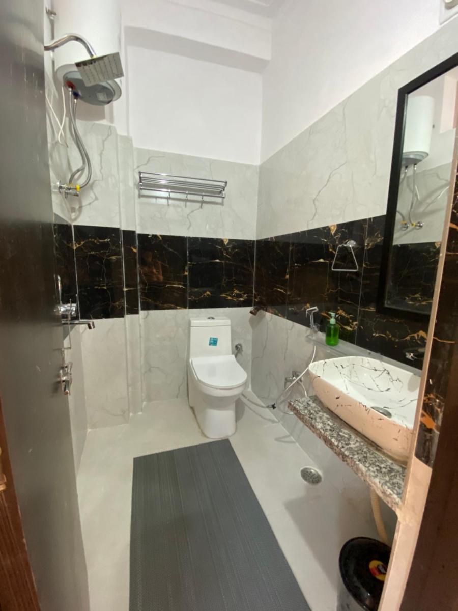 Devi Villa - Housity