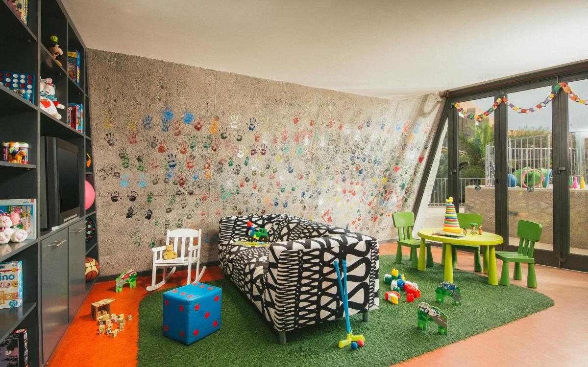Club infantil en Salobre Hotel Resort & Serenity