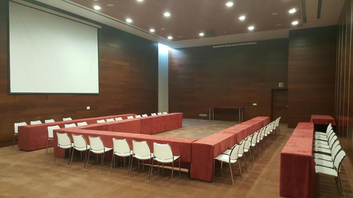 Zona business o sala de conferencias en Salobre Hotel Resort & Serenity