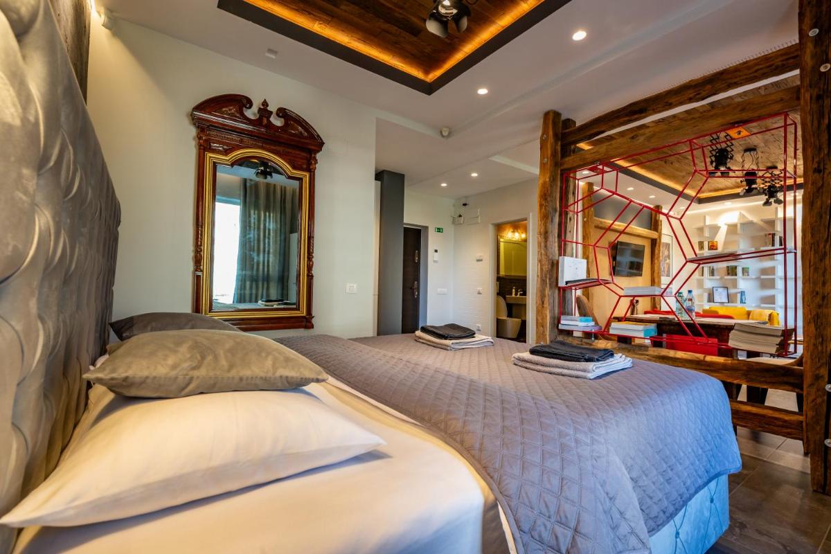 Alto Studio & free private parking - Housity