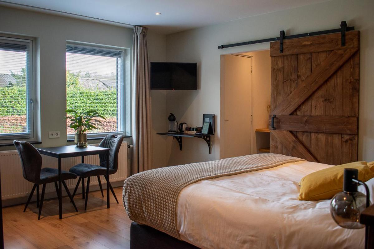 Hotel B&B Buiten Loon - Housity