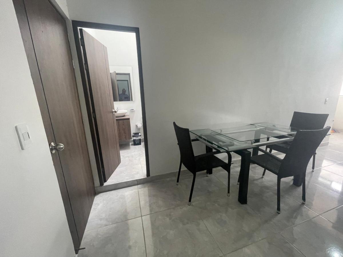 Céntrico apartamento y bien ubicado en Laureles Apto 402 - Housity