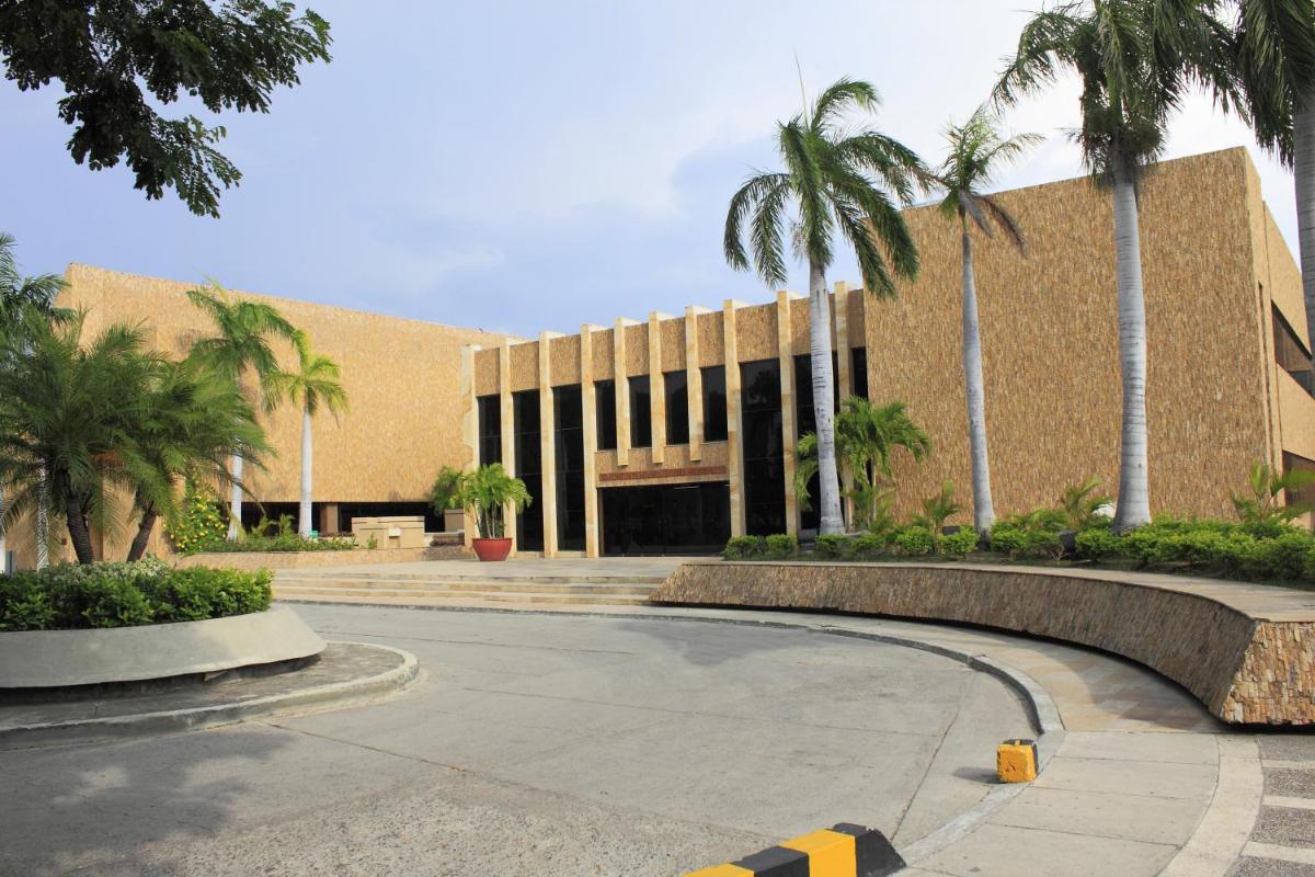 Estelar Santamar Hotel & Centro De Convenciones - Housity
