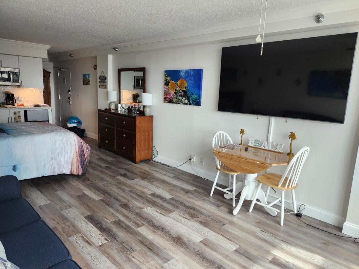 Daytona Beach Condo with Ocean view - Housity