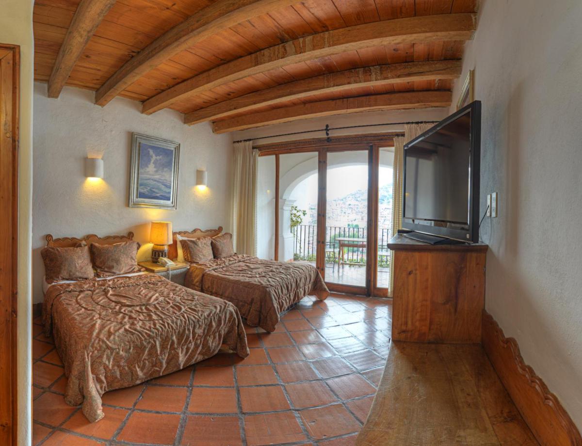 Casona Colonial de la Misión - Housity