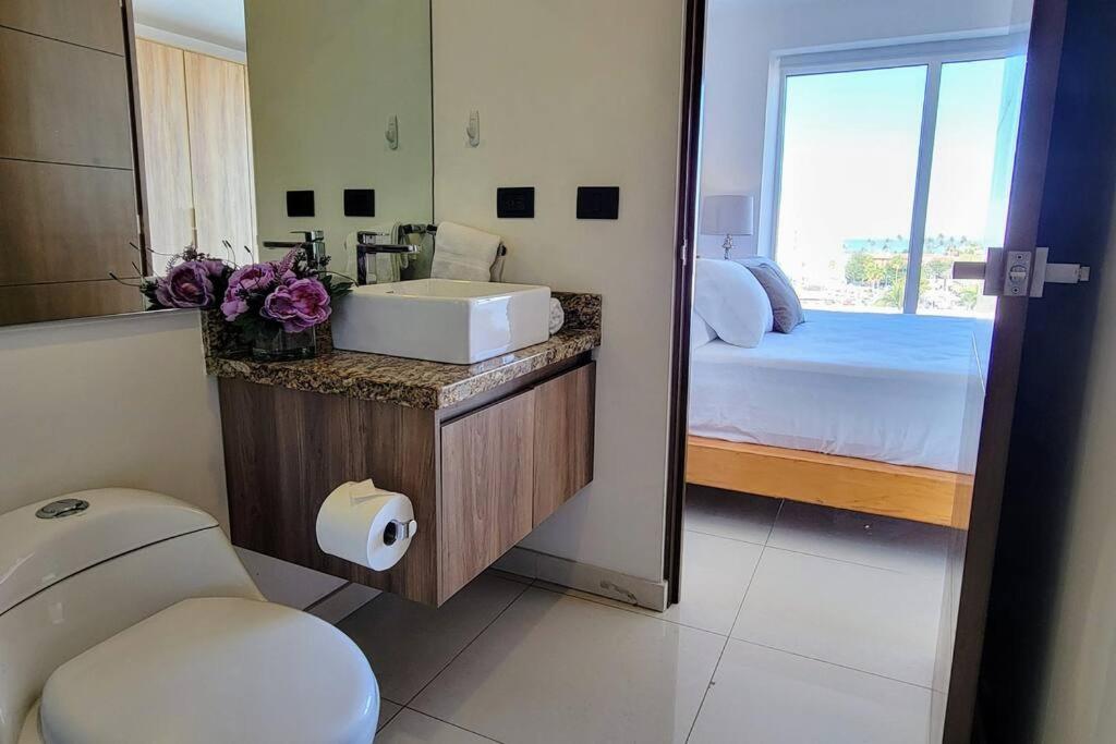 Zoho 603 Gorgeous Ocean View Apartment by Moikkarentals - Hizvo