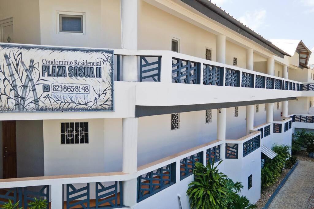 Studio Apartment Center of Sosua Remote Worker Space, Guest Friendly - Housity