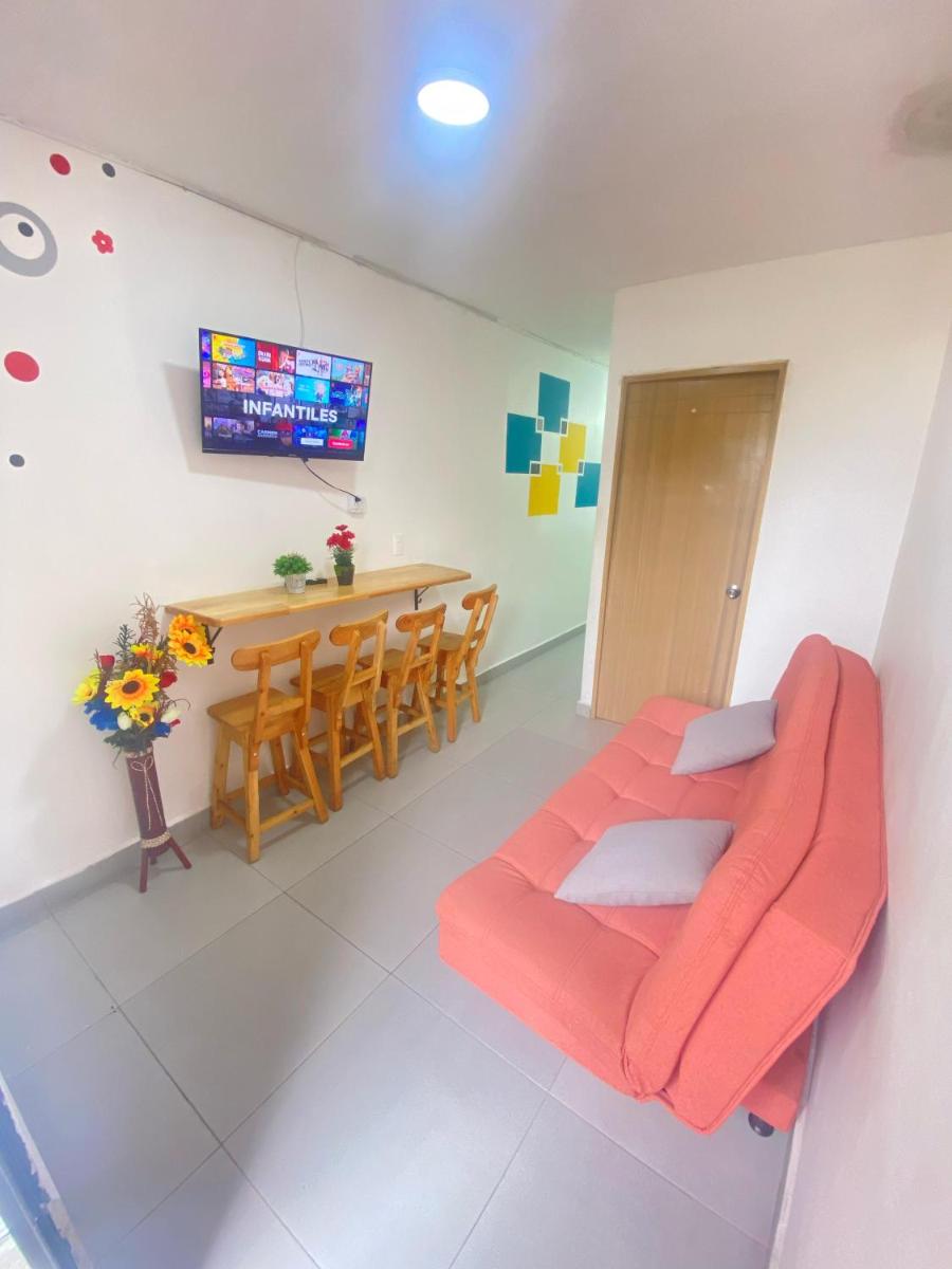 22 APARTAMENTO 3 habitaciones CON BALCON EN LAURELES ESTADIO - Housity