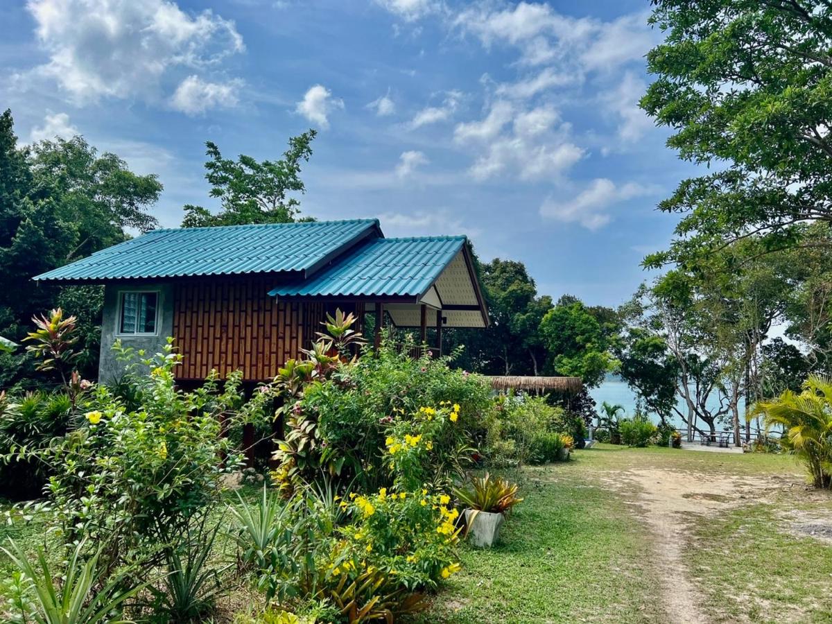 Spiral Resort - Housity