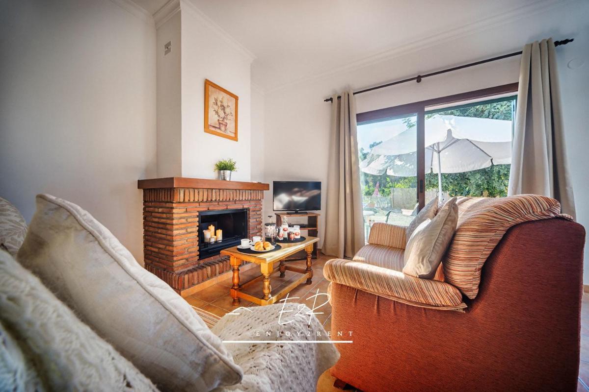 Enjoy2Rent Casa de Campo Alora Málaga - Housity