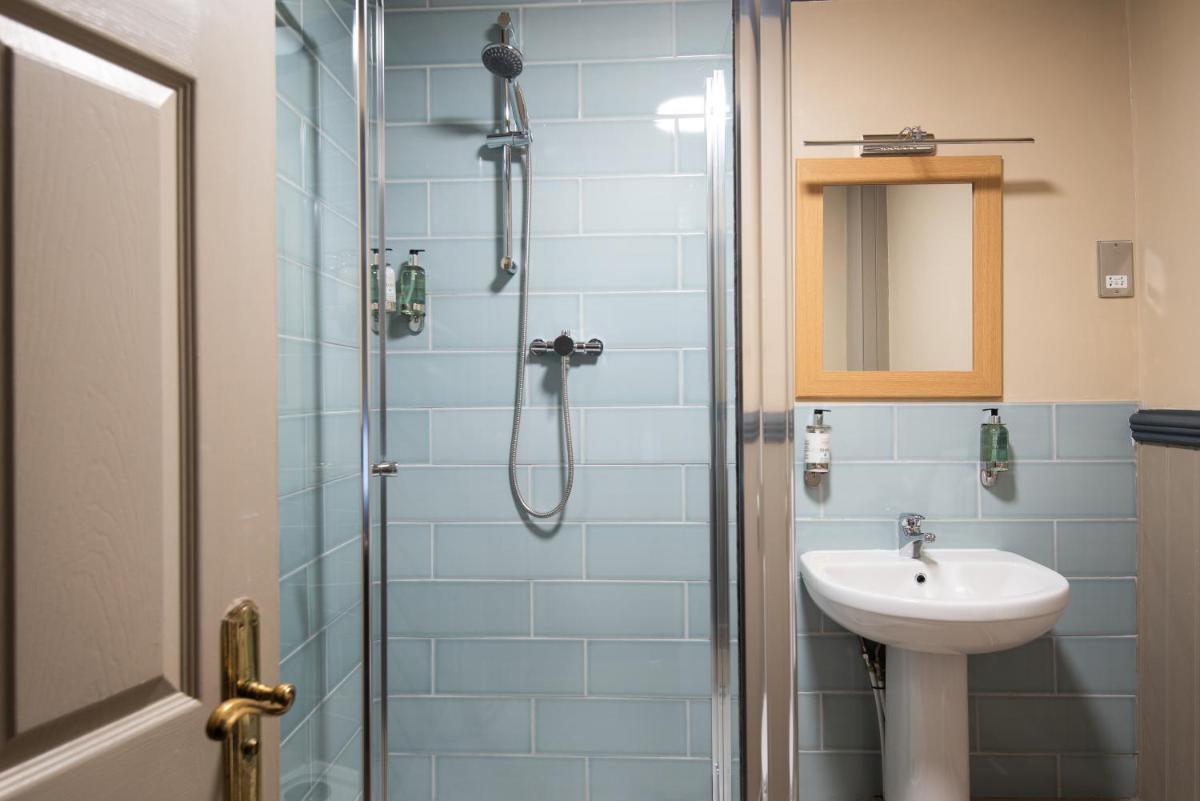 The Kingslodge Inn - The Inn Collection Group - Housity
