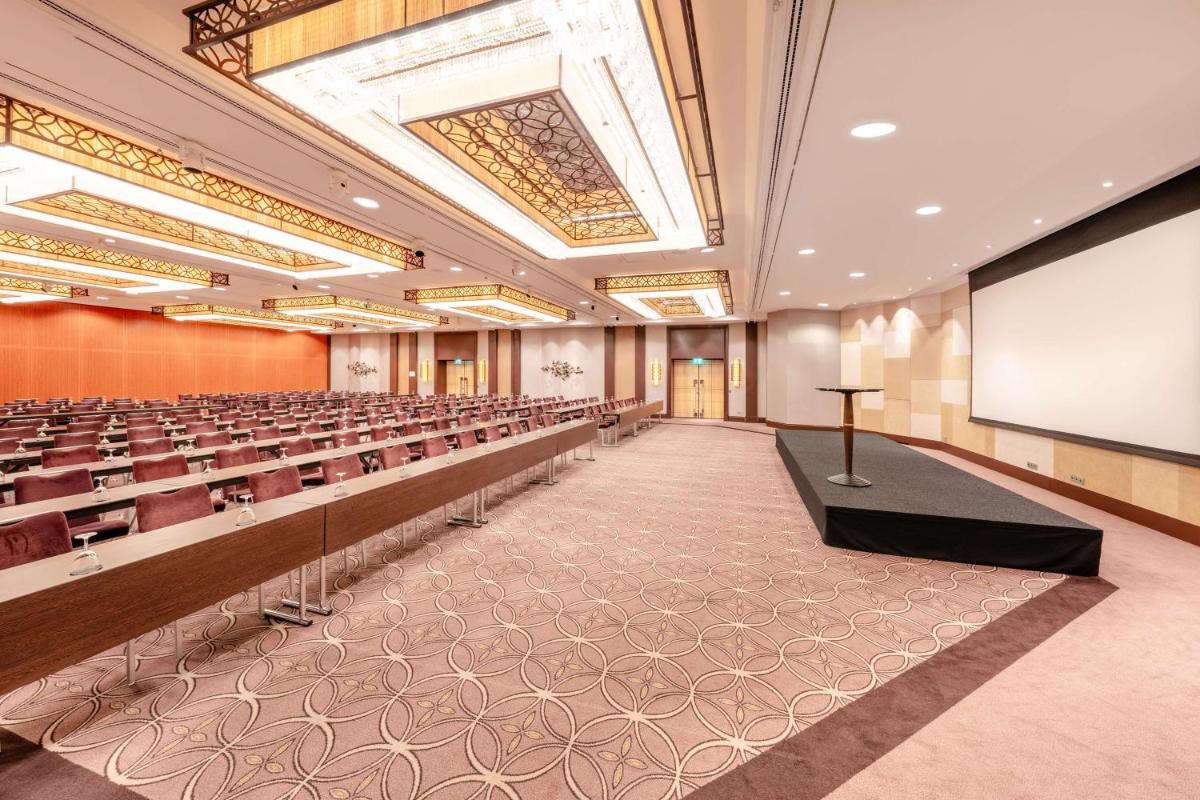 Der Geschäftsbereich oder Konferenzraum in der Unterkunft Hilton Berlin