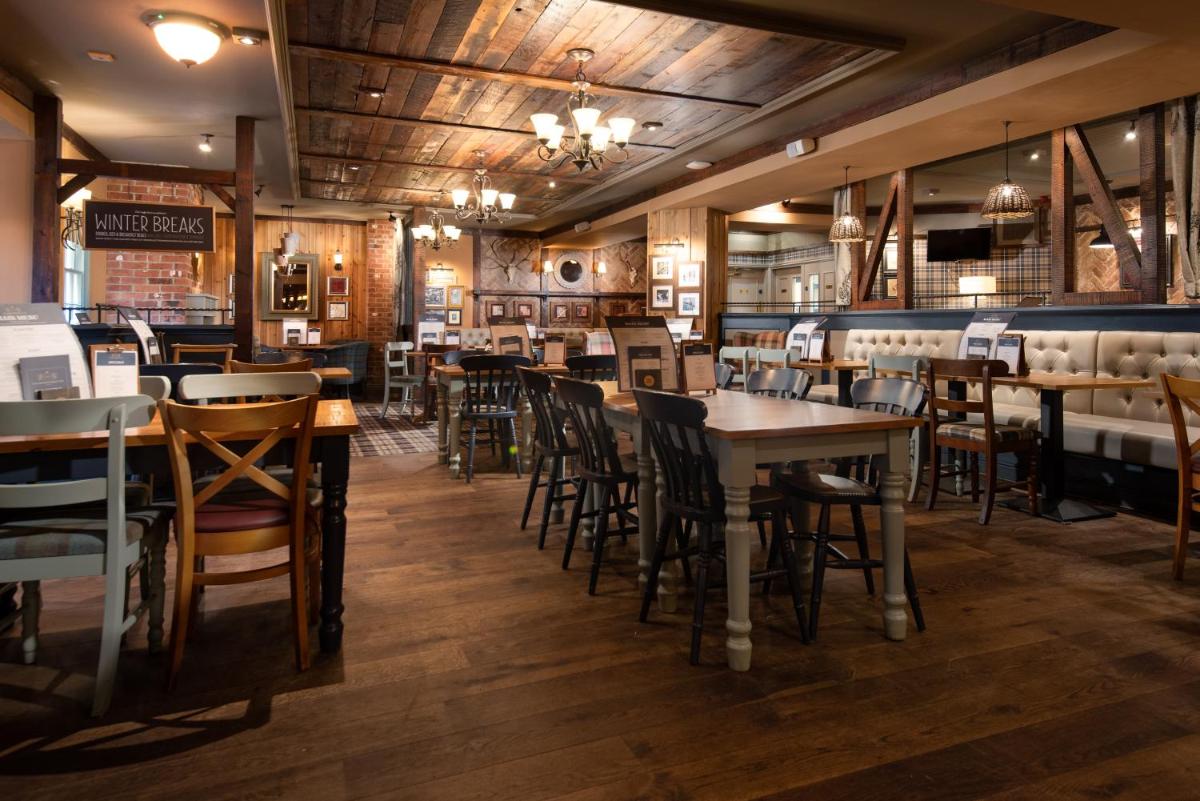 The Kingslodge Inn - The Inn Collection Group - Housity