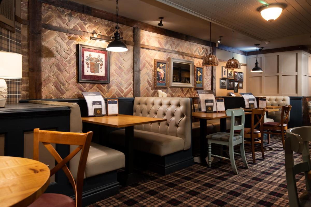 The Kingslodge Inn - The Inn Collection Group - Housity