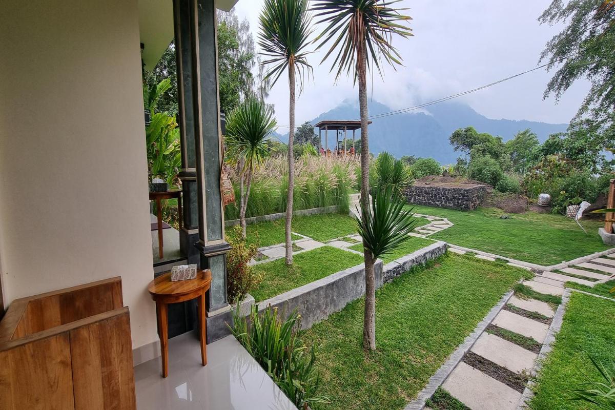 Onion Garden And Natural Hotspring - Housity