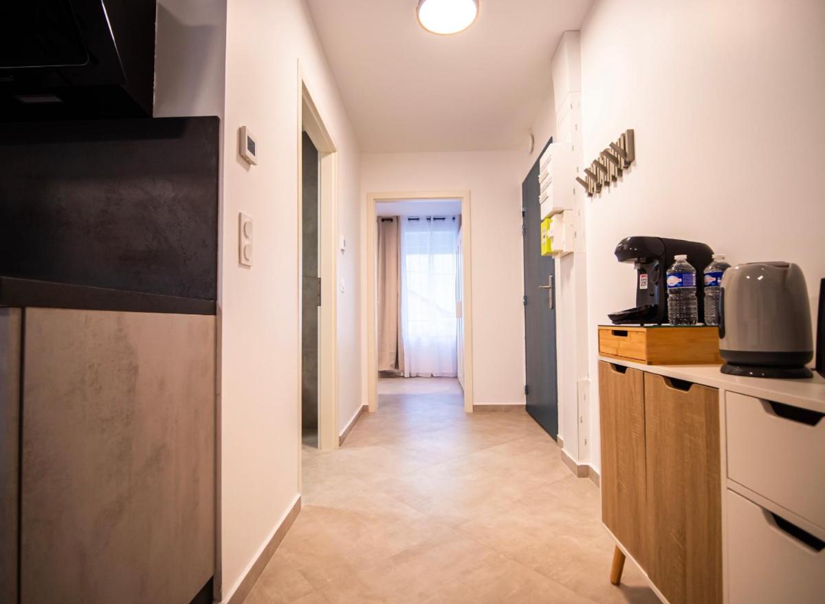 Adalia Lodge - Housity