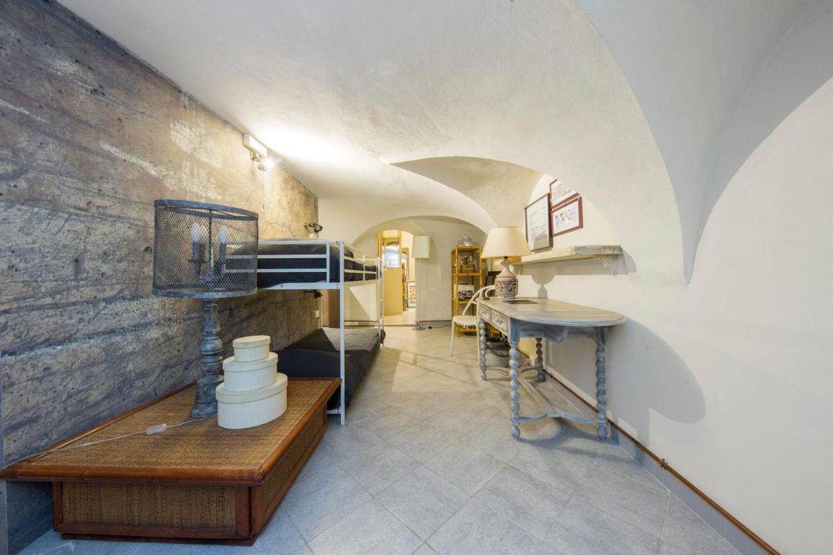 San Luca houses by Farris & Cors - Housity