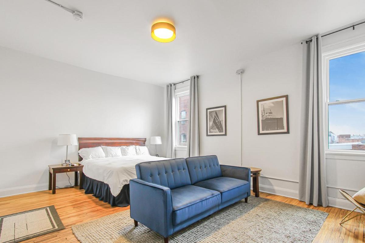 Library Square Suites - Housity