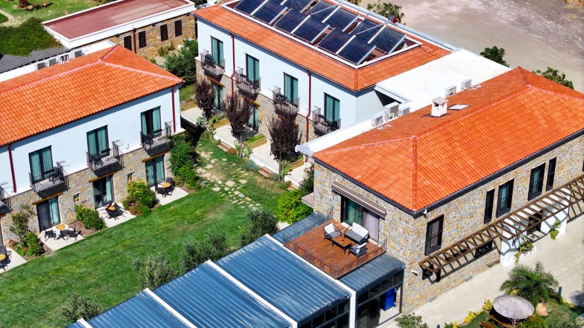 Kotinos Beach Hotel - Housity