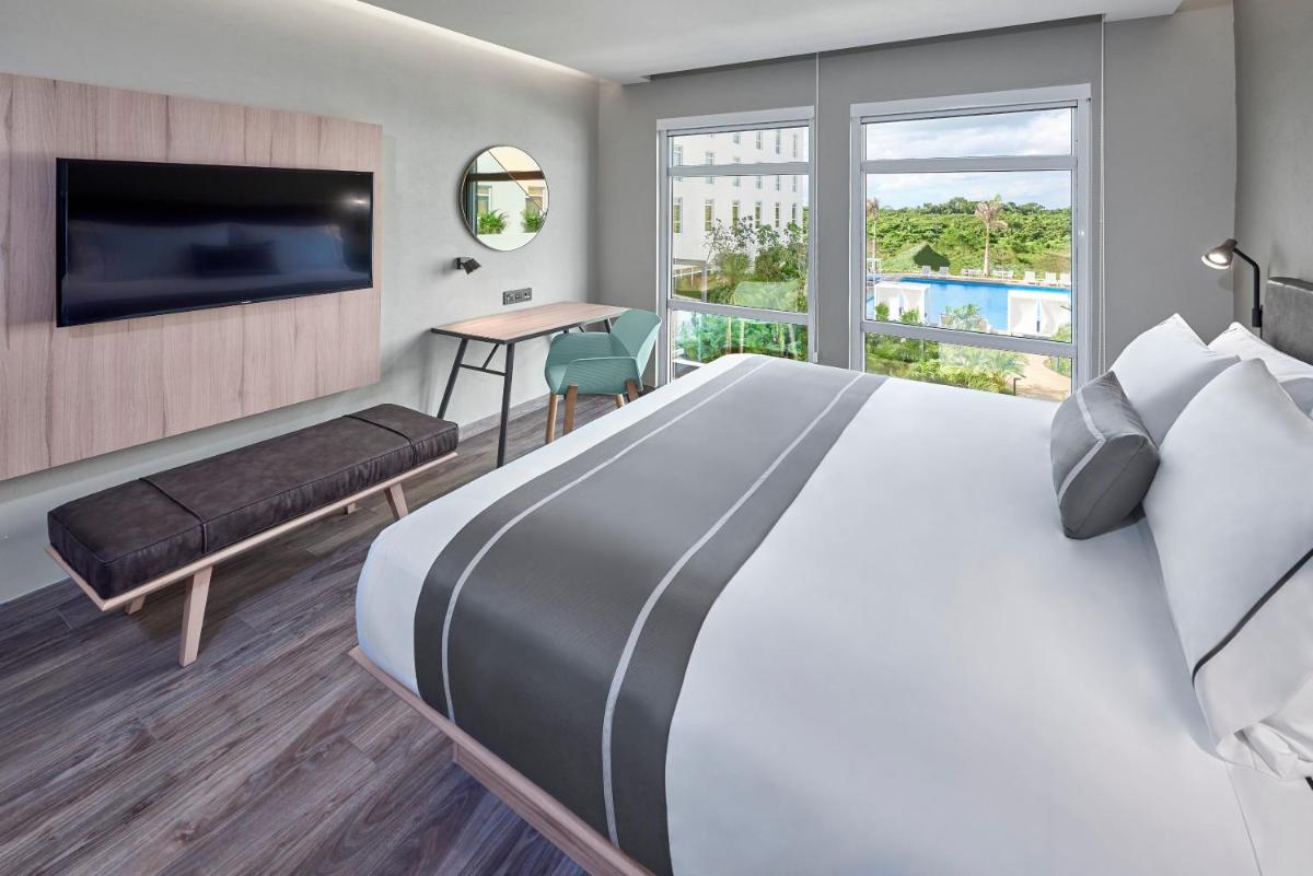 City Express Plus by Marriott Cancun Aeropuerto Riviera - Housity