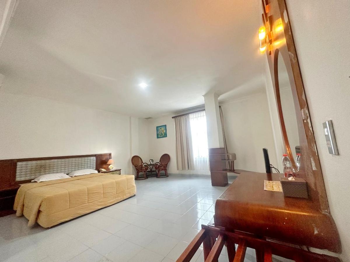 Hotel Wisata Indah Sibolga - Housity