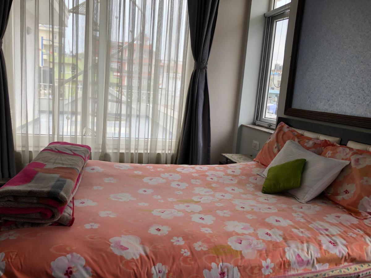 Suitetrails - A cozy bed and breakfast home.